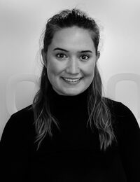 Senior Information Technology Recruitment Consultant - Josie Hollamby Headshot